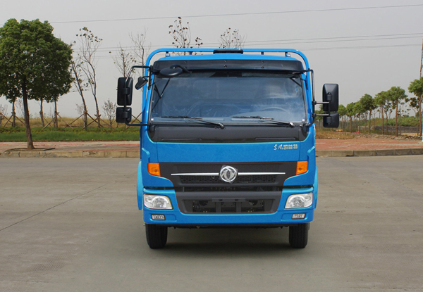 东风20米伸缩臂高空作业车