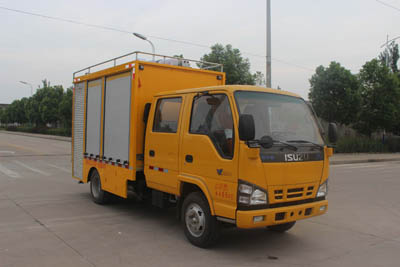 润知星牌SCS5040XZMQL型抢险救援照明车